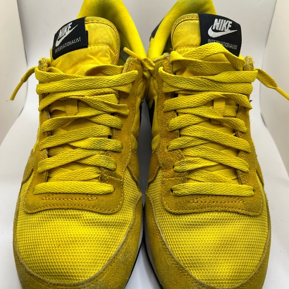 Nike Internationalist Yellow with Black - M8.5 - Picture 5 of 6